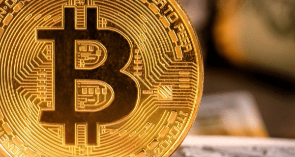 img:Previsão do Bitcoin para 2026 e 2027 segundo analistas
