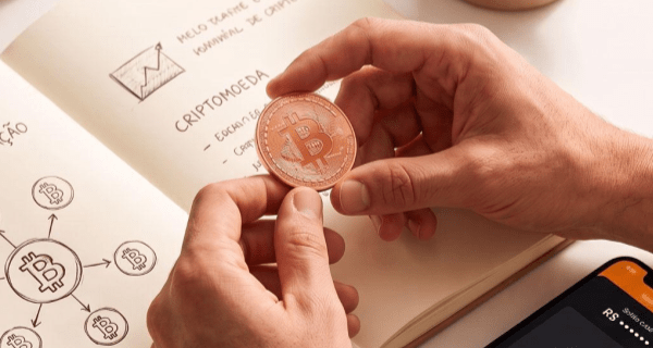 img:Imagem representativa do bitcoin em 2010.