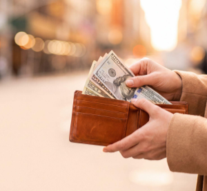 img:Renda passiva em dólar: como fazer seu dólar digital render até 5% ao ano